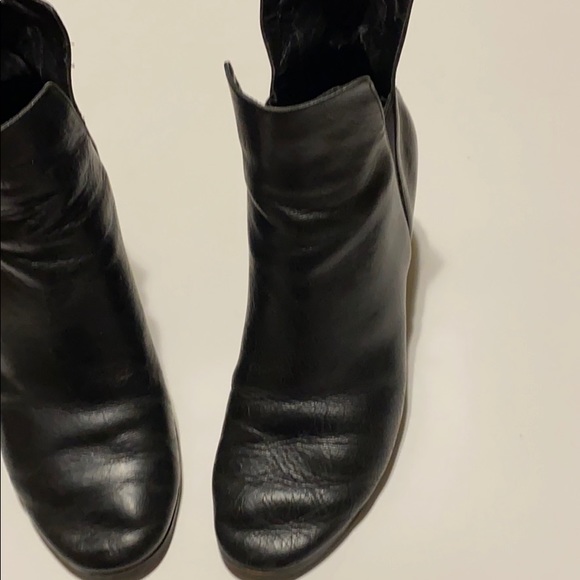 Cole Haan women’s black ankle boots size 8 - Picture 3 of 16